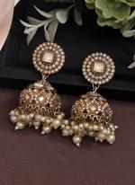     Golden Party Wear Kundan Earrings KDE919GLD